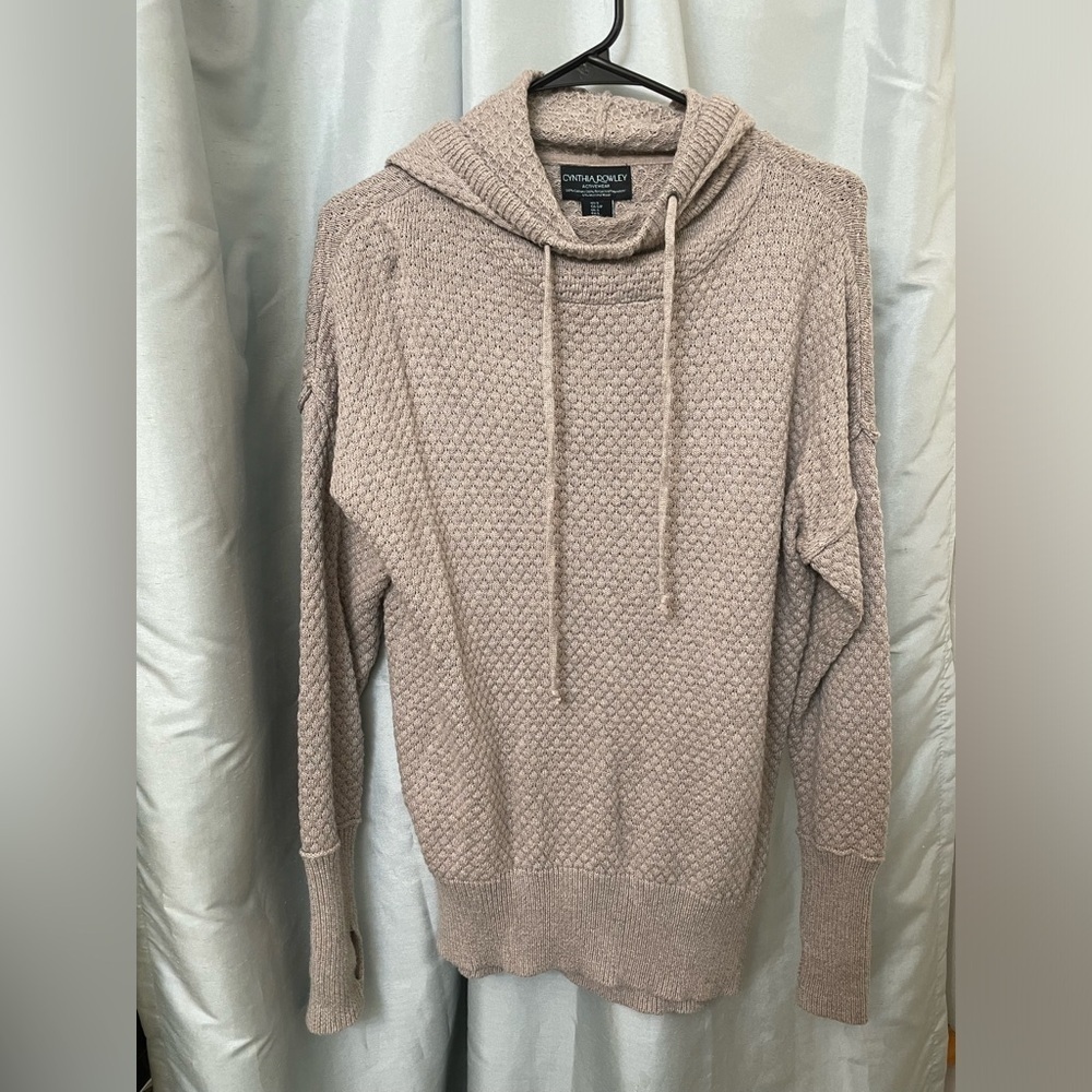 Cynthia Rowley Turtle neck sweatshirt size small
